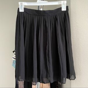 Forever 21 Pleated Black Mini Skirt